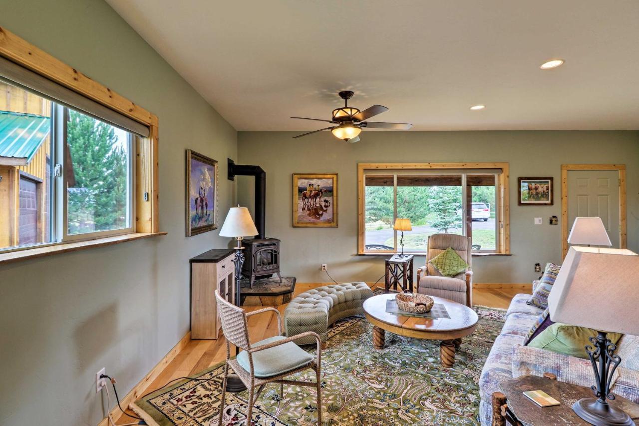 Cabin With Porch And View About 19 Mi To West Glacier Villa Columbia Falls Exterior photo